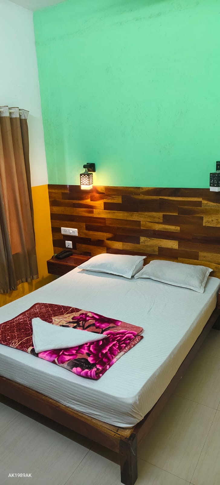 Non-AC Double Bed room third view at Jumayira International